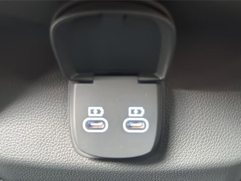 New 2026 Genesis GV70 2.5T Advanced AWD/4WD image 26