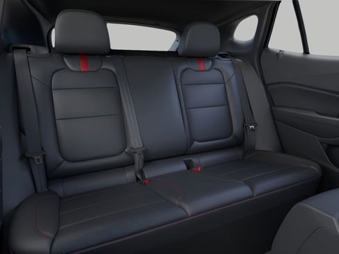 New 2026 Chevrolet Trax RS w/ Driver Confidence Package FWD image 17