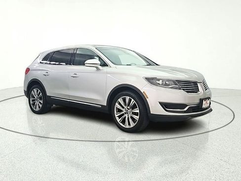 Used 2016 Lincoln MKX Reserve w/ Climate Package AWD/4WD image 9