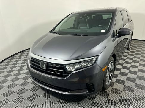 Used 2023 Honda Odyssey Touring image 7