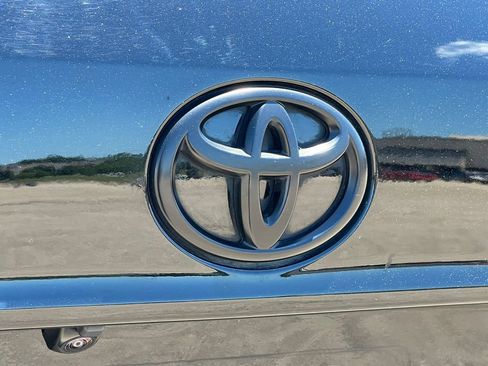 Used 2022 Toyota Highlander Limited AWD/4WD image 53