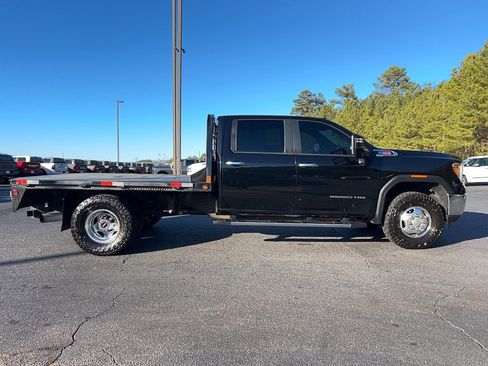 Used 2022 GMC Sierra 3500 Pro w/ Convenience Package image 4