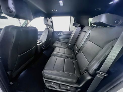 Used 2022 Chevrolet Tahoe LT AWD/4WD image 24