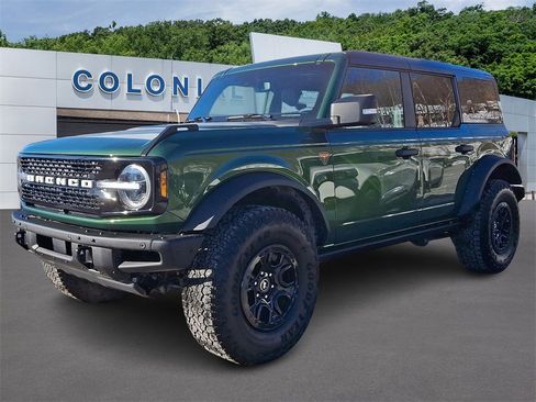 Certified 2025 Ford Bronco Badlands image 3