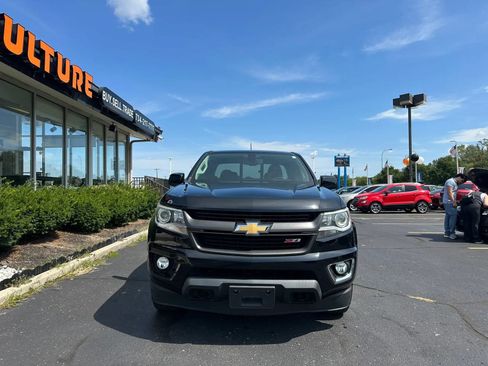 Used 2017 Chevrolet Colorado Z71 AWD/4WD image 1