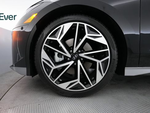 Used 2023 Hyundai Ioniq 6 Limited image 20