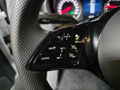 Used 2025 Mercedes-Benz Sprinter 2500 image 29