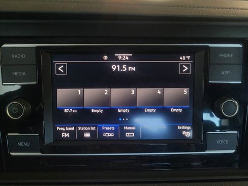 Used 2021 Volkswagen Jetta S image 25