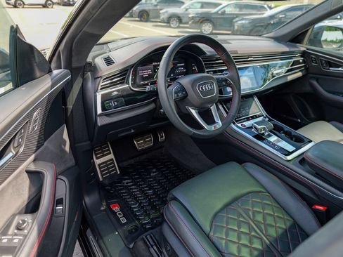 Used 2025 Audi SQ8 Prestige w/ Prestige Package AWD/4WD image 16