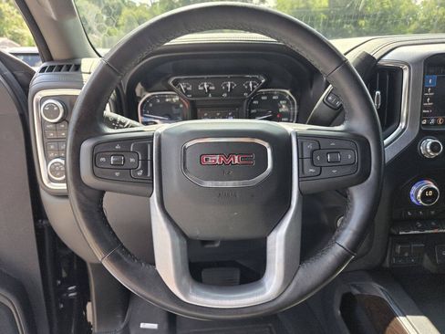 Used 2019 GMC Sierra 1500 SLT w/ SLT Premium Package AWD/4WD image 14