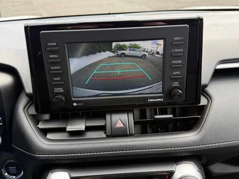 Used 2022 Toyota RAV4 XLE image 26