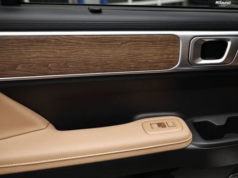 New 2026 Hyundai Santa Fe Calligraphy image 9