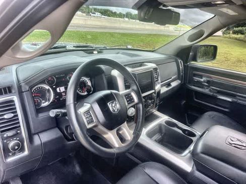 Used 2016 RAM 1500 Laramie w/ Convenience Group AWD/4WD image 15