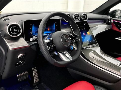 Used 2026 Mercedes-Benz GLC 43 AMG 4MATIC image 18