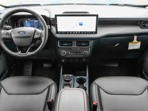 New 2026 Ford Maverick Lobo image 12