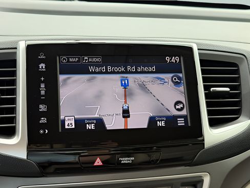 Used 2018 Honda Ridgeline RTL-T image 11
