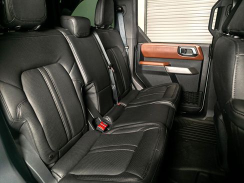 Used 2022 Ford Bronco Outer Banks w/ Sasquatch Package image 30