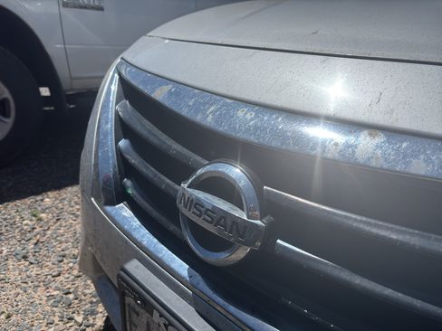 Used 2016 Nissan Versa SV FWD image 7