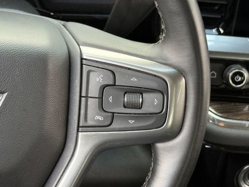Used 2023 Chevrolet Silverado 1500 LT AWD/4WD image 15