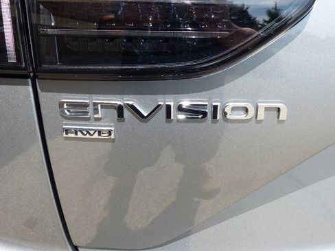 Used 2025 Buick Envision Avenir AWD/4WD image 16