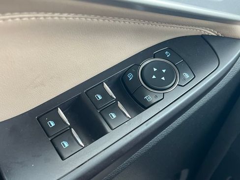 Used 2020 Ford Explorer Limited AWD/4WD image 33
