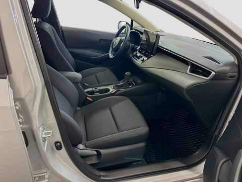 Used 2024 Toyota Corolla LE FWD image 32