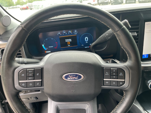 Certified 2025 Ford F350 Lariat w/ Black Appearance Package AWD/4WD image 31