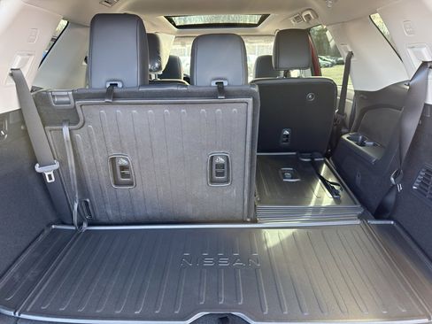 New 2026 Nissan Pathfinder SL image 39