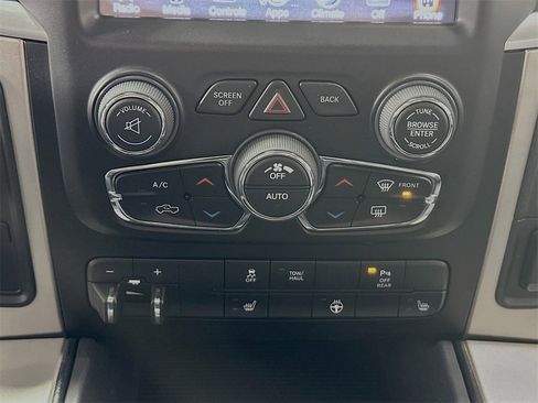 Used 2017 RAM 2500 Big Horn image 17