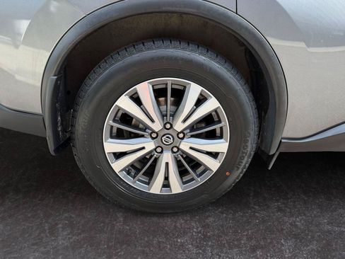 Used 2022 Nissan Murano S AWD/4WD image 27