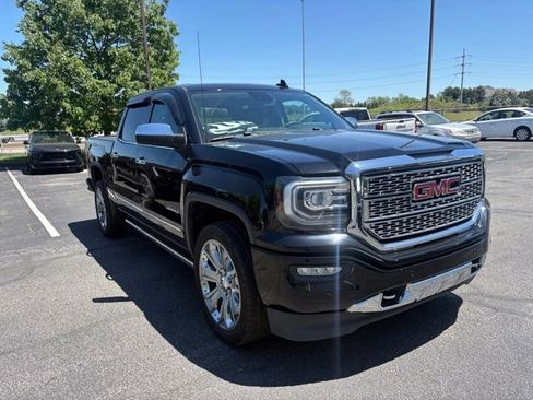Used 2018 GMC Sierra 1500 Denali w/ Denali Ultimate Package AWD/4WD image 3