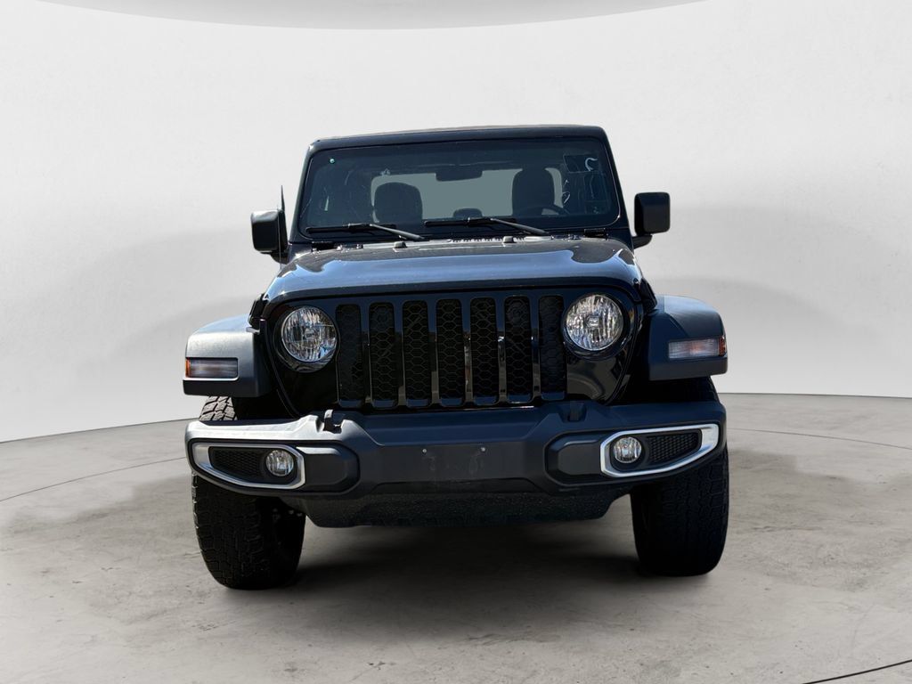 Used 2023 Jeep Gladiator Sport AWD/4WD image 8