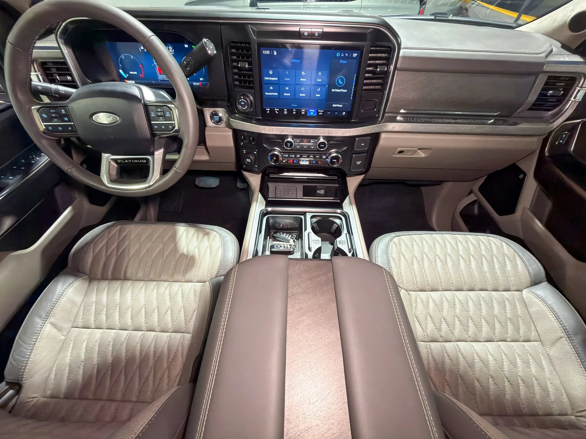 Used 2027 Ford F450 Platinum w/ Platinum Plus Package AWD/4WD image 17