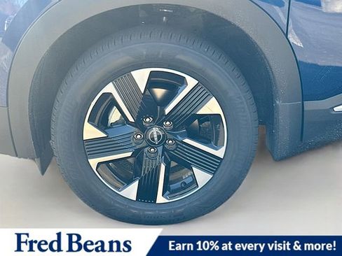 New 2026 Nissan Kicks SV w/ SV Premium Package image 5