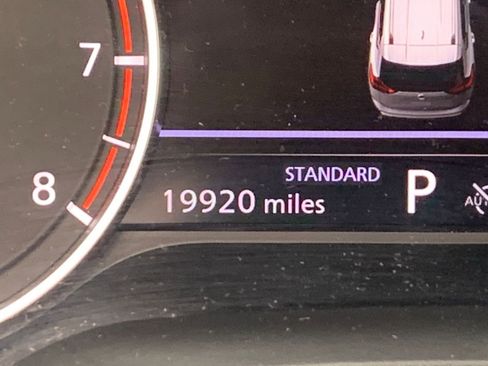 Used 2025 Nissan Rogue SV image 21