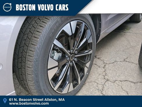 New 2026 Volvo XC60 B5 Plus w/ Climate Package AWD/4WD image 4