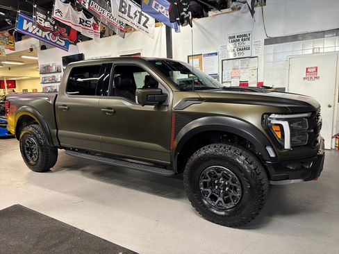 Used 2025 Ford F150 Raptor w/ Equipment Group 803A Raptor R image 4