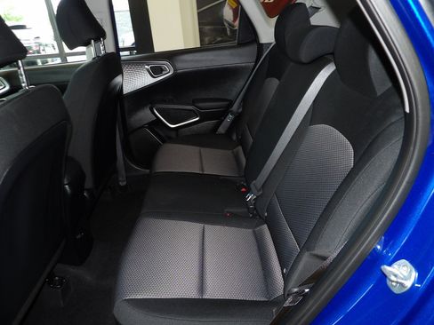 Used 2022 Kia Soul X-Line FWD image 22