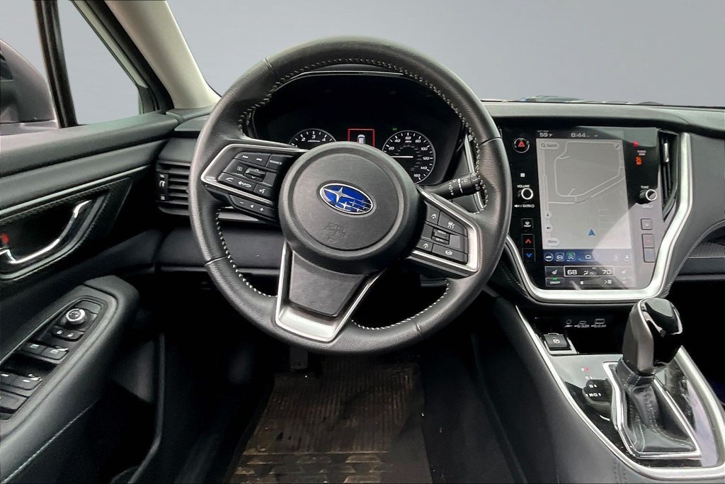 Used 2025 Subaru Outback Premium AWD/4WD image 8