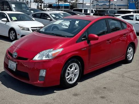 Used 2011 Toyota Prius Two FWD image 2