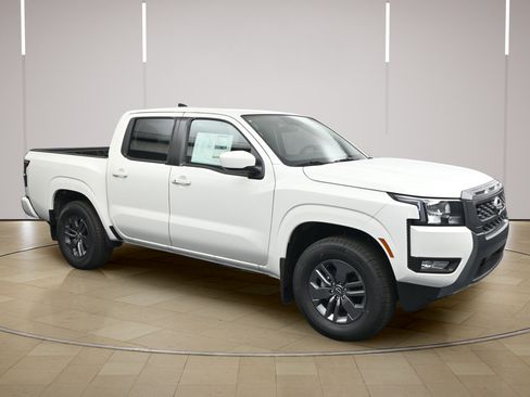 Certified 2025 Nissan Frontier SV w/ SV Convenience Package RWD image 1
