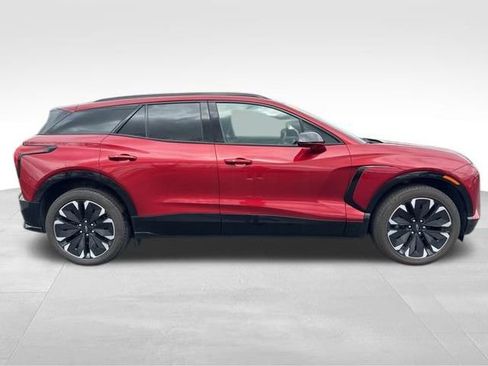 Used 2024 Chevrolet Blazer EV RS AWD/4WD image 9