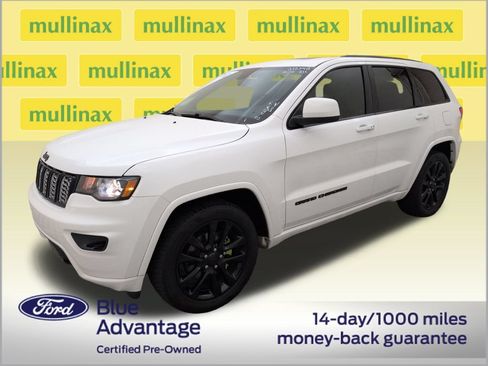 Used 2020 Jeep Grand Cherokee Altitude RWD image 10