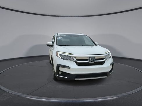 Used 2020 Honda Pilot Elite image 3