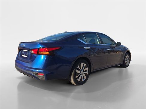 Used 2019 Nissan Altima 2.5 S image 5