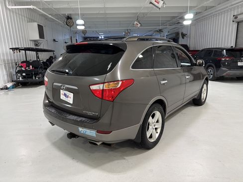 Used 2009 Hyundai Veracruz Limited w/ Navigation Pkg 4 AWD/4WD image 5