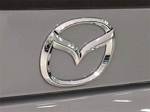 New 2025 MAZDA MX-5 Miata Club image 16