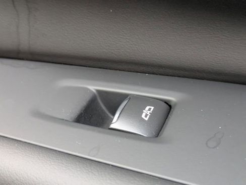 New 2025 Chevrolet Suburban Premier w/ Sun And Tow Package image 41