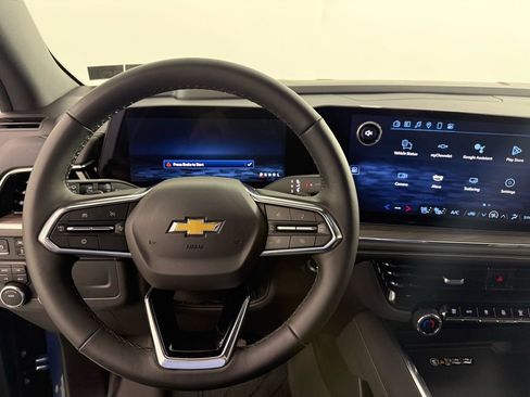 Used 2025 Chevrolet Tahoe Premier image 12