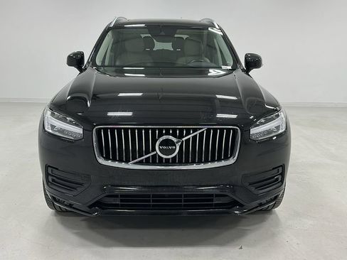 Used 2020 Volvo XC90 T6 Momentum w/ Protection Package Premier image 9
